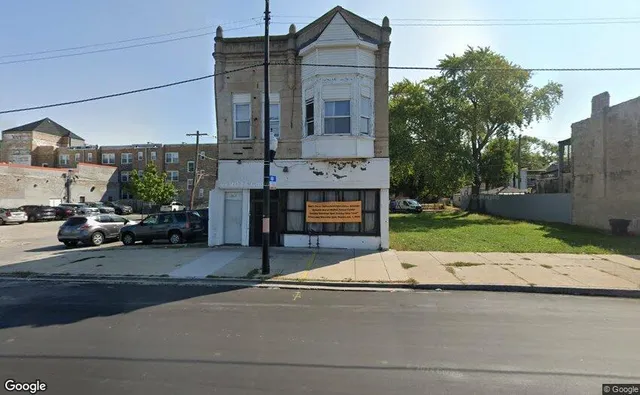 a car parked in front of a building