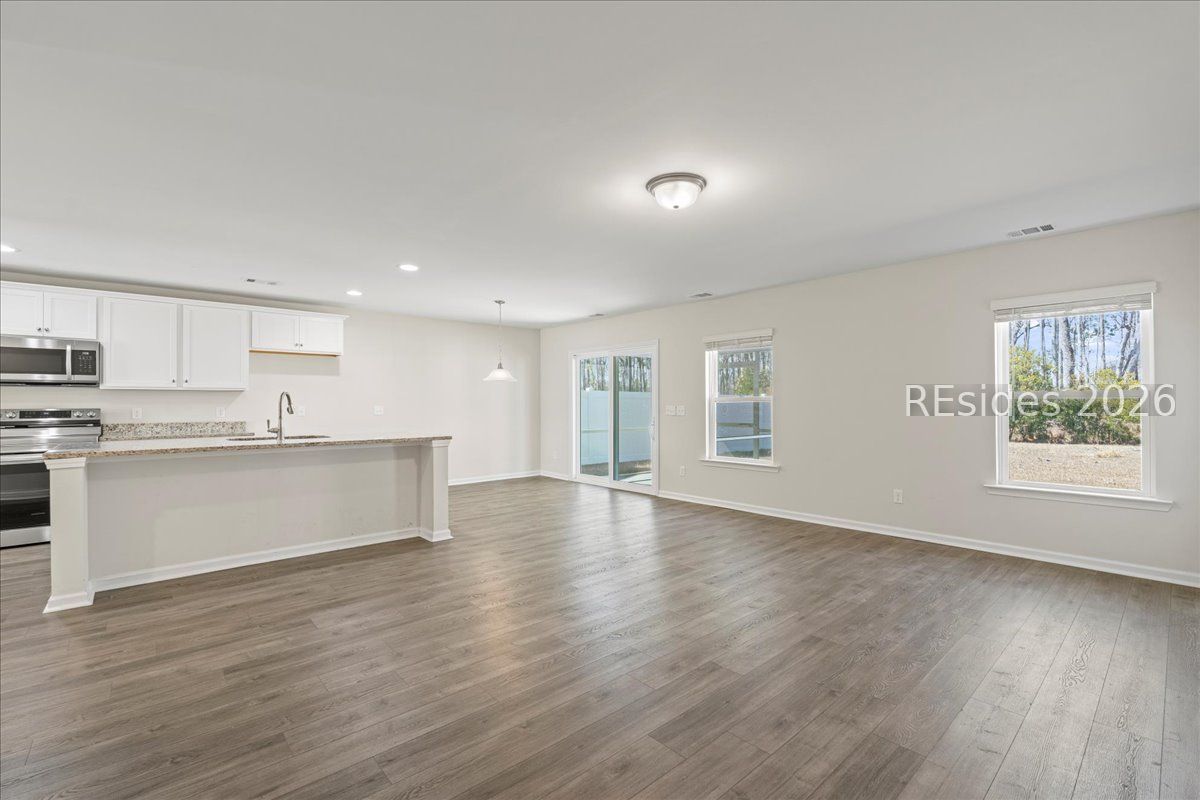 29 Kingswood Path Bluffton, SC 29910 - Photo 9 of 28