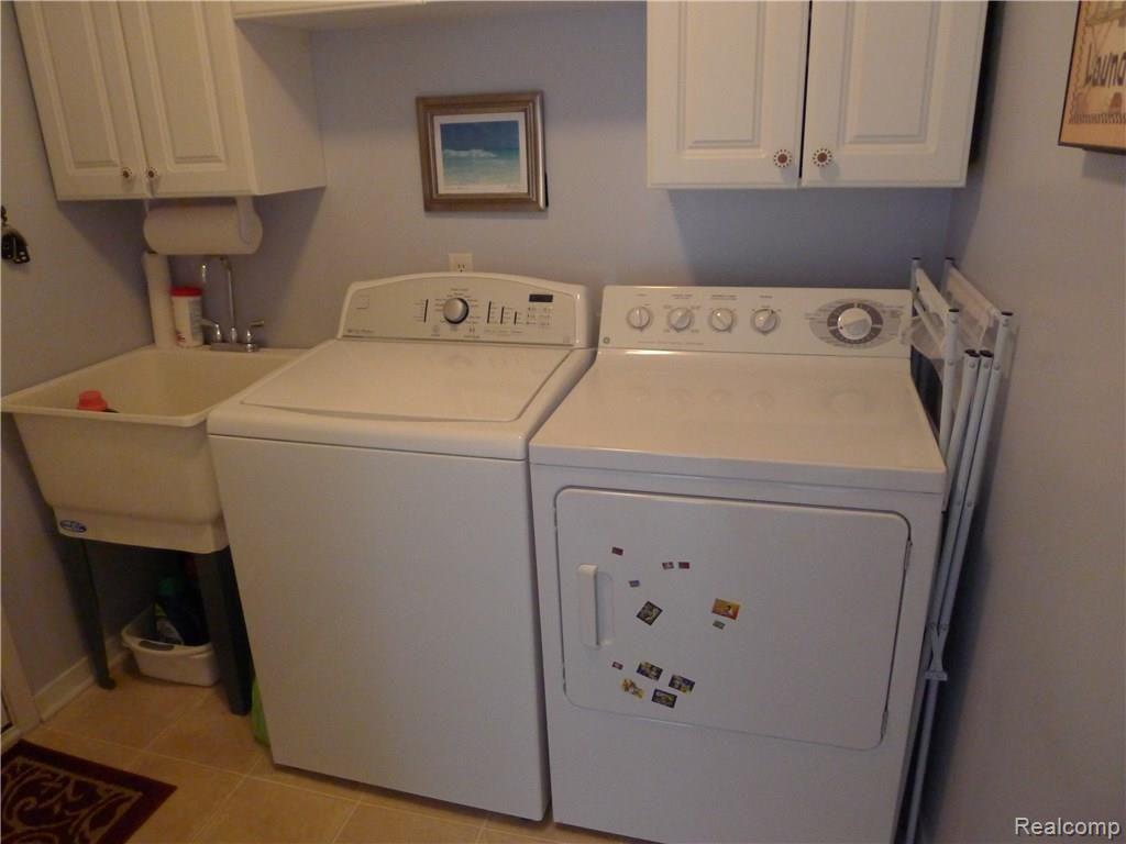 278 Oak Ridge Drive, Unit 88 Pontiac, MI 48341 - Photo 23 of 29