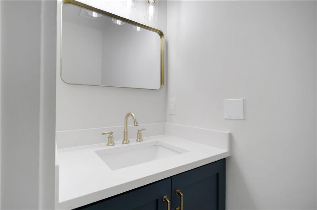 6259 Spring Lake Drive Flowery Branch, GA 30542 - Photo 20 of 75