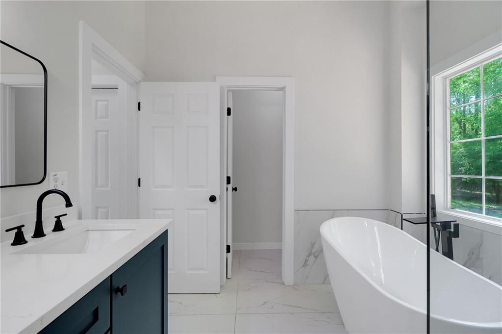 6259 Spring Lake Drive Flowery Branch, GA 30542 - Photo 29 of 75