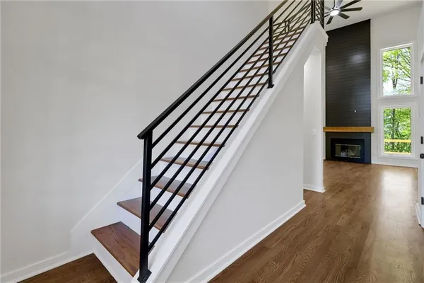 $599,900 | 6259 Spring Lake Drive, Flowery Branch, GA 30542