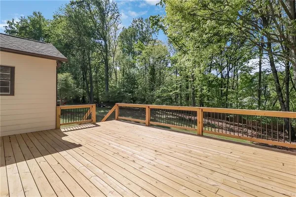 $599,900 | 6259 Spring Lake Drive, Flowery Branch, GA 30542