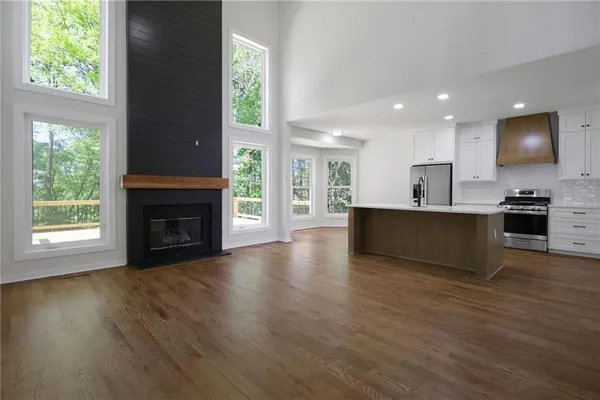 $599,900 | 6259 Spring Lake Drive, Flowery Branch, GA 30542
