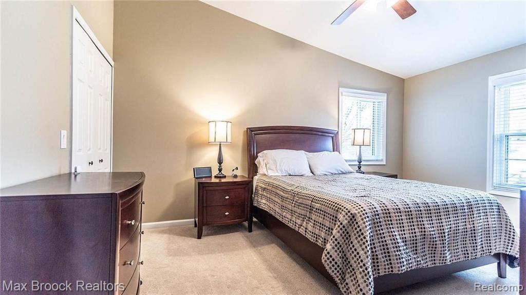 40014 Crosswinds Road Novi, MI 48375 - Photo 17 of 39