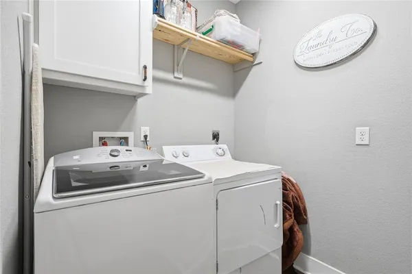 $490,000 | 1130 North Lone Star Parkway, McGregor, TX 76657