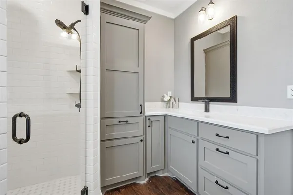 $490,000 | 1130 North Lone Star Parkway, McGregor, TX 76657