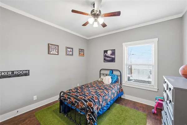 $490,000 | 1130 North Lone Star Parkway, McGregor, TX 76657