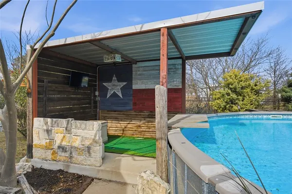 $490,000 | 1130 North Lone Star Parkway, McGregor, TX 76657