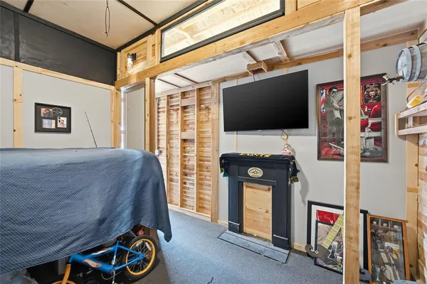 $490,000 | 1130 North Lone Star Parkway, McGregor, TX 76657