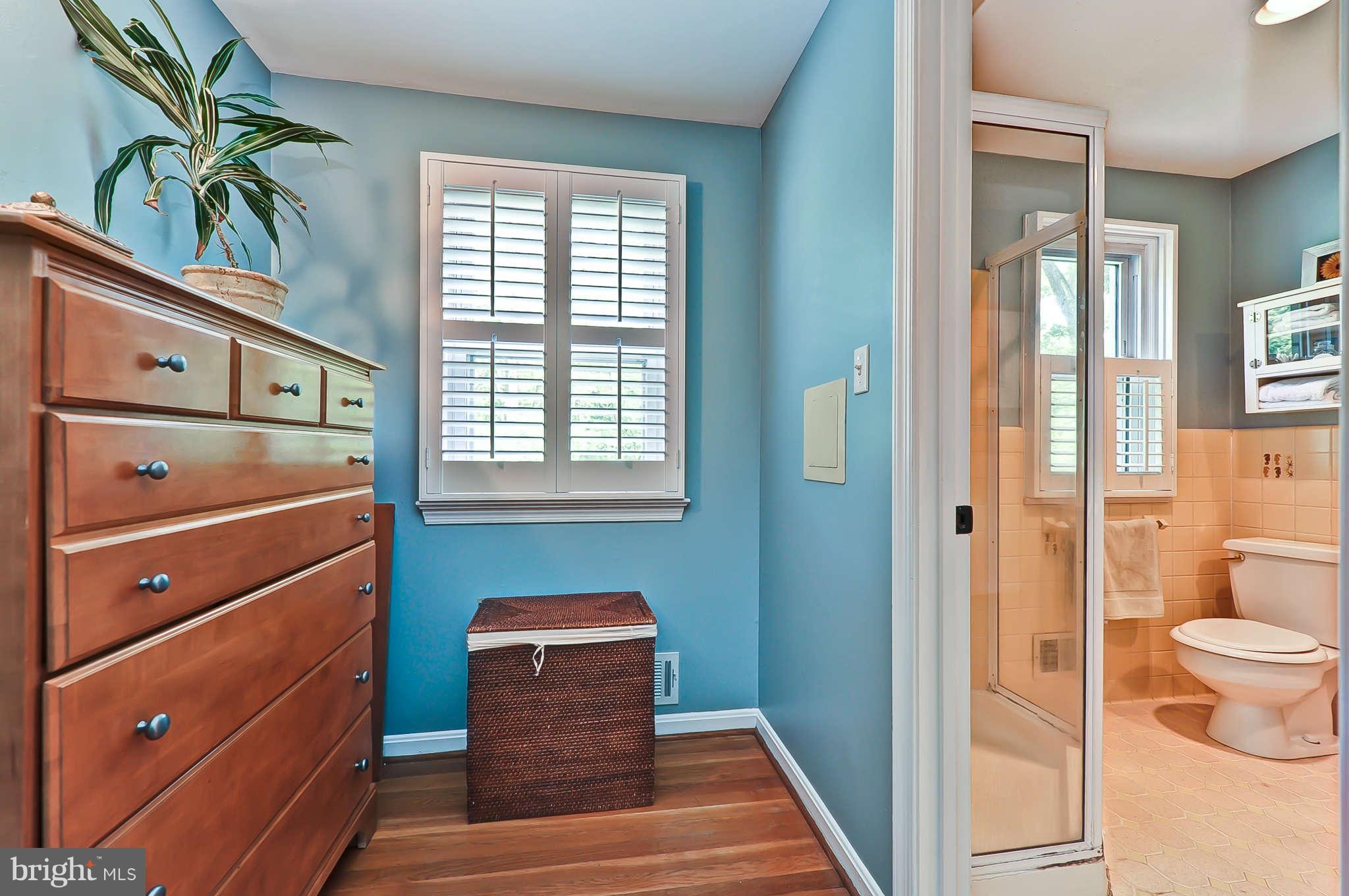 1625 Courtland Road Alexandria, VA 22306 - Photo 19 of 29 Bedroom (Master)
