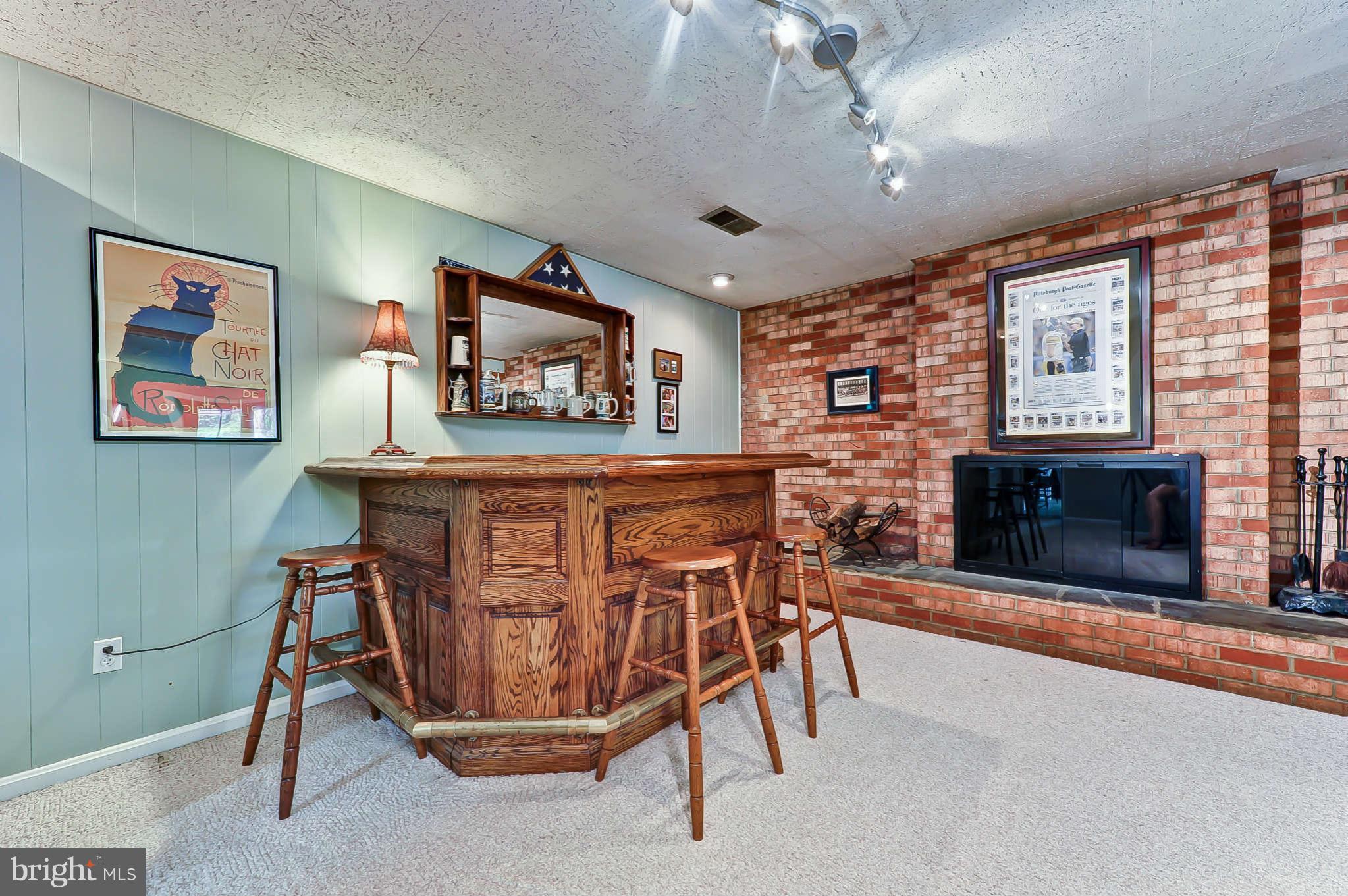 1625 Courtland Road Alexandria, VA 22306 - Photo 25 of 29 Family Room
