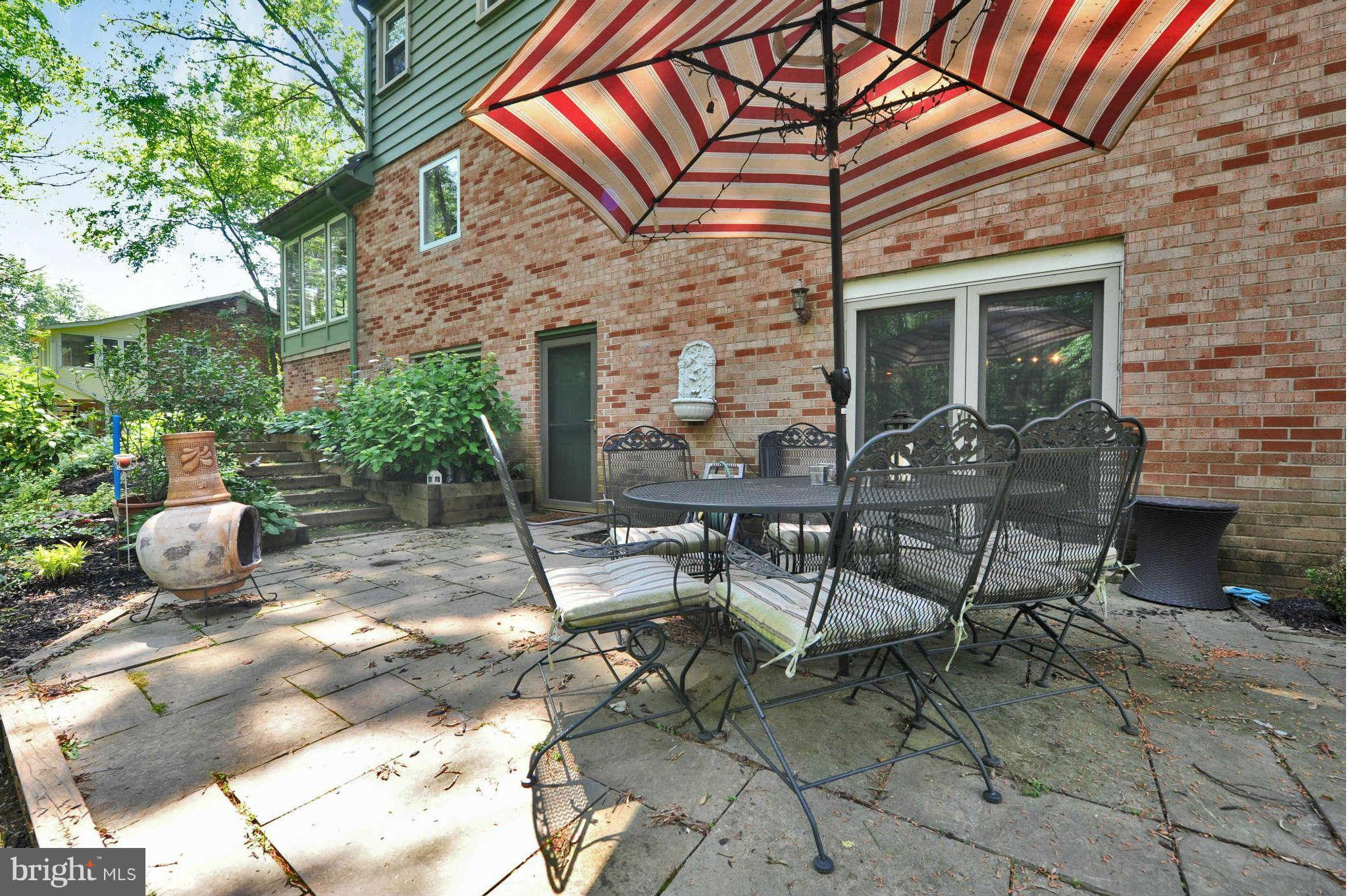 1625 Courtland Road Alexandria, VA 22306 - Photo 6 of 29 Patio