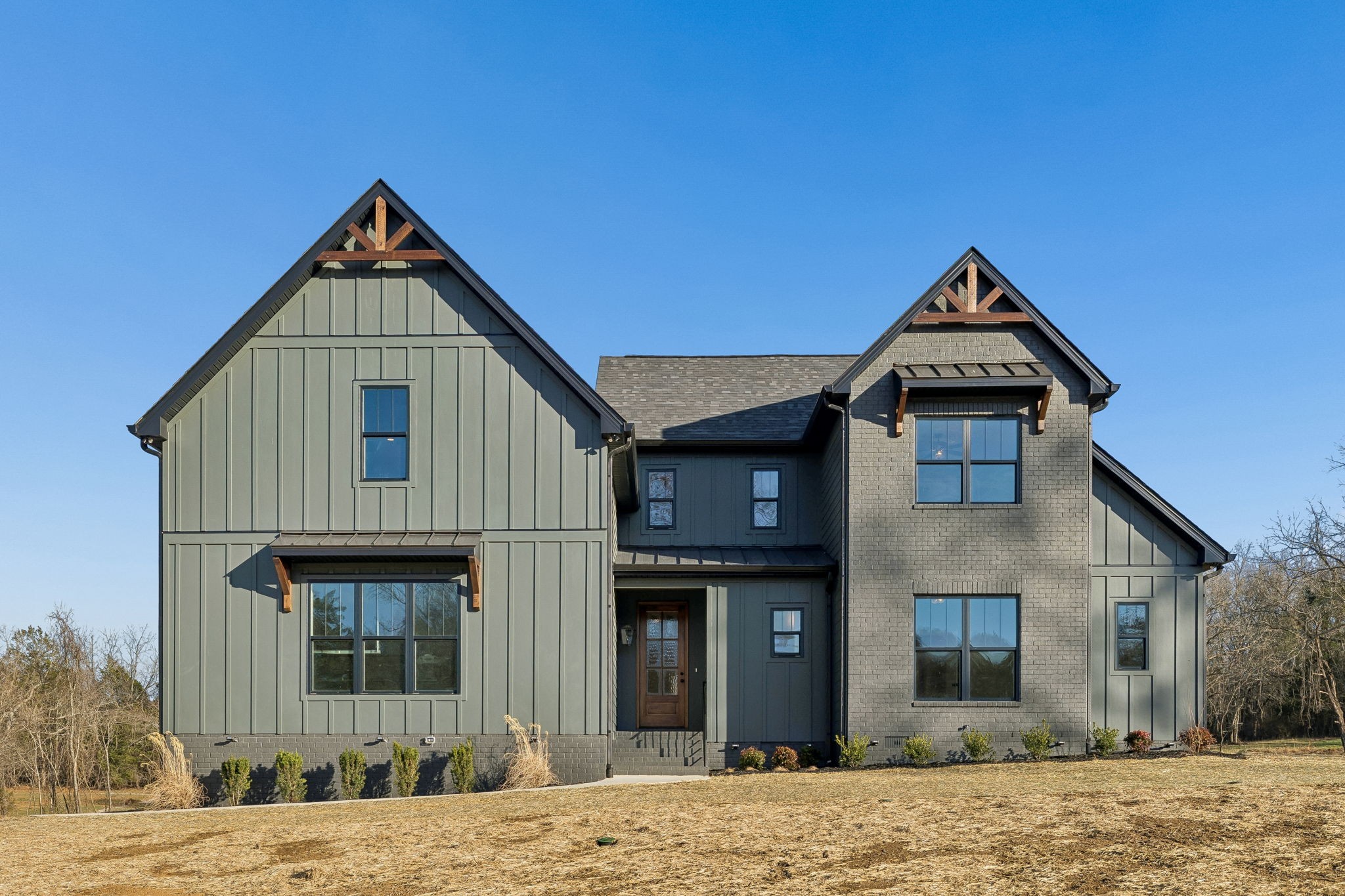 13645 Cainsville Road Lebanon, TN 37090 - Photo 2 of 60 a front view of a house with a yard