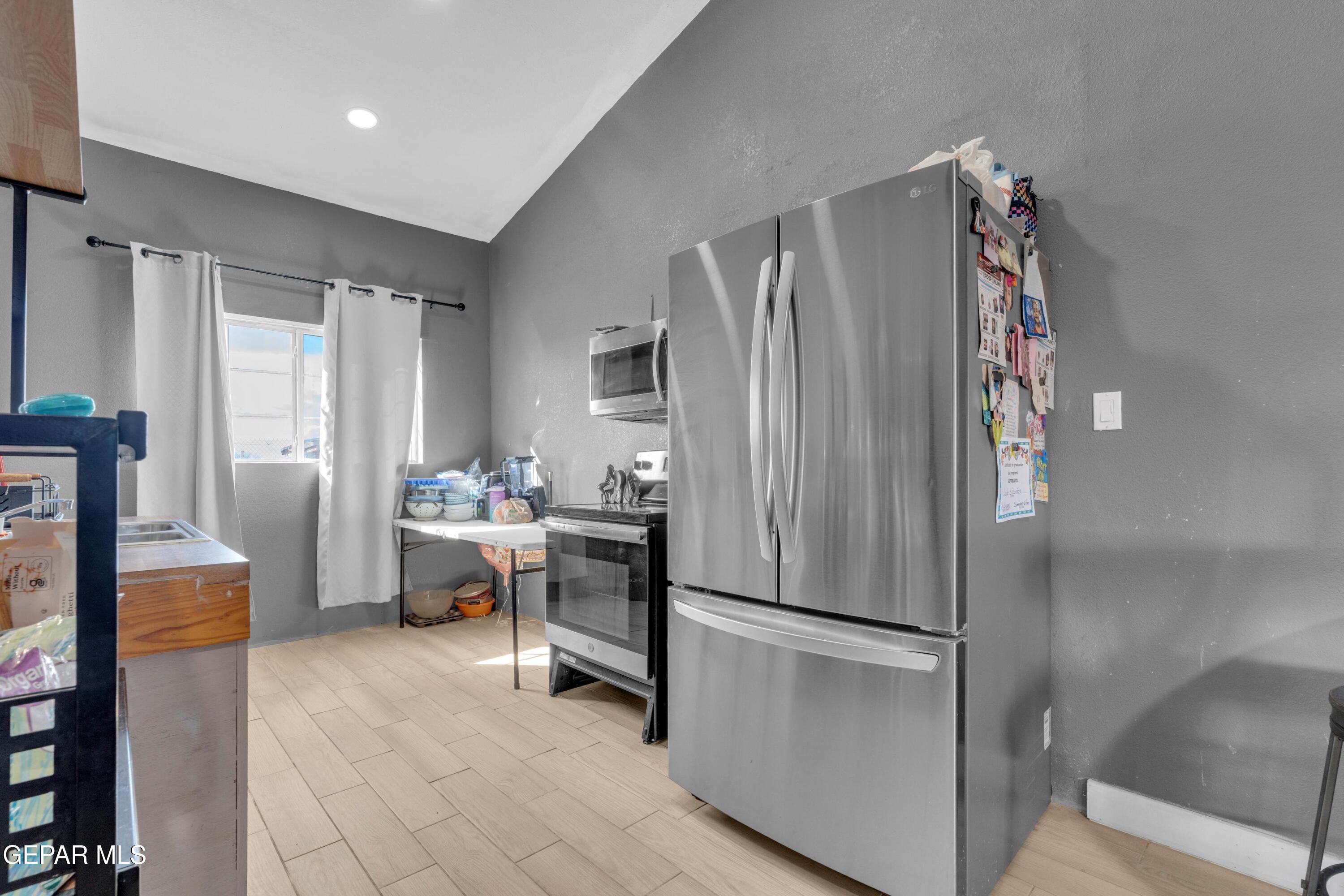 16104 Mesa Rocks Street Fabens, TX 79838 - Photo 13 of 29 5 (1)