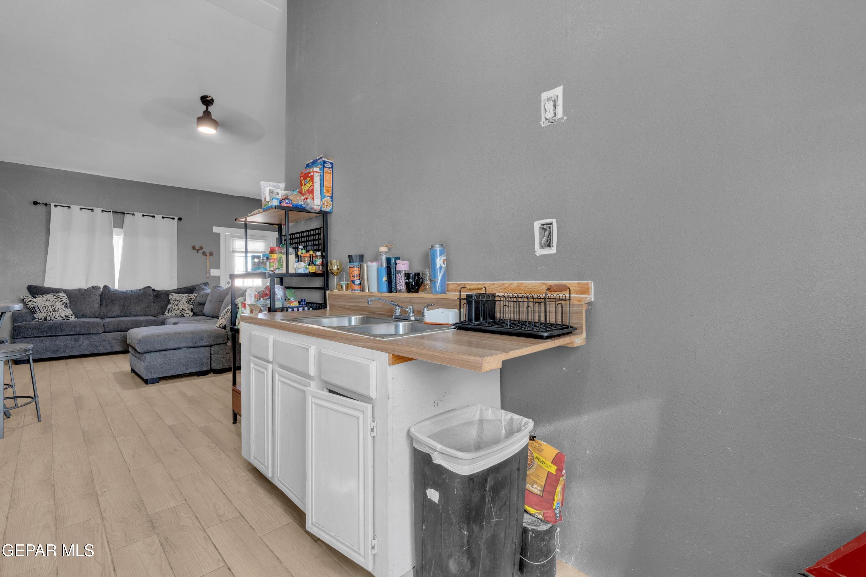 16104 Mesa Rocks Street Fabens, TX 79838 - Photo 17 of 29 5 (5)