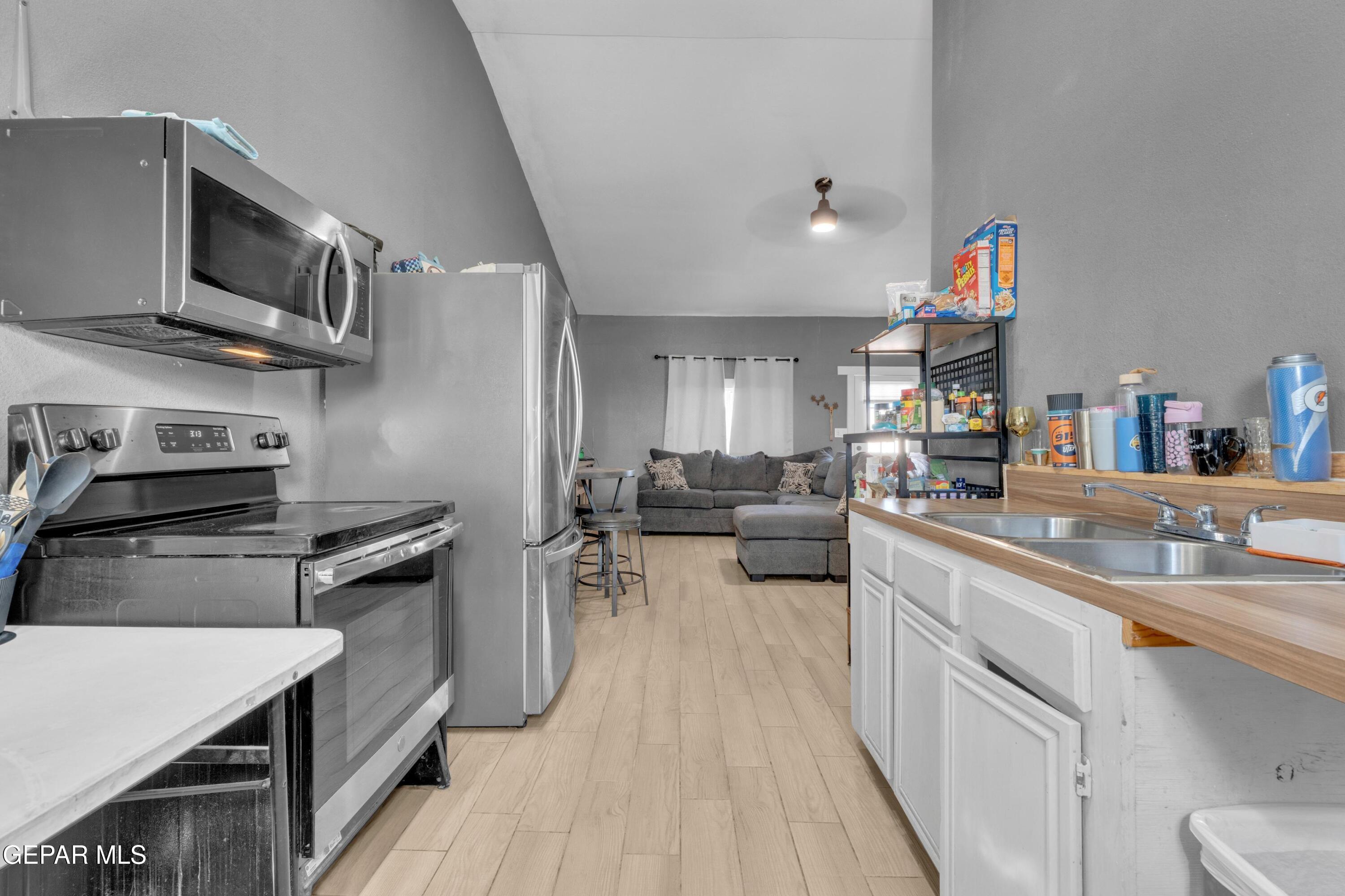 16104 Mesa Rocks Street Fabens, TX 79838 - Photo 18 of 29 5 (6)