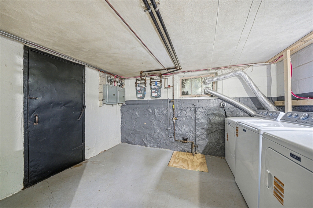33 Harvard Street, Unit 2 Arlington, MA 02476 - Photo 36 of 41