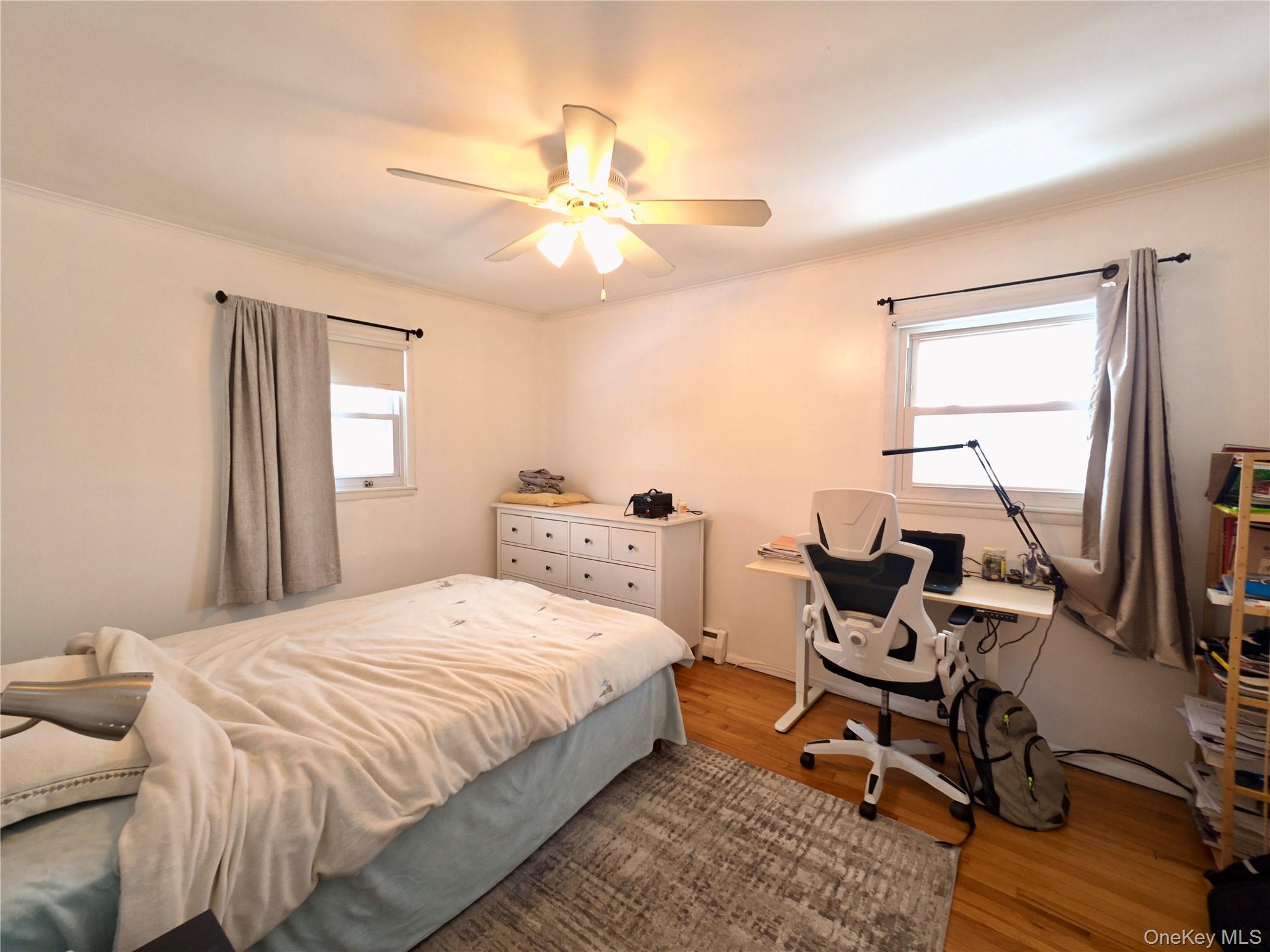 10 Kings Park Road Commack, NY 11725 - Photo 16 of 36