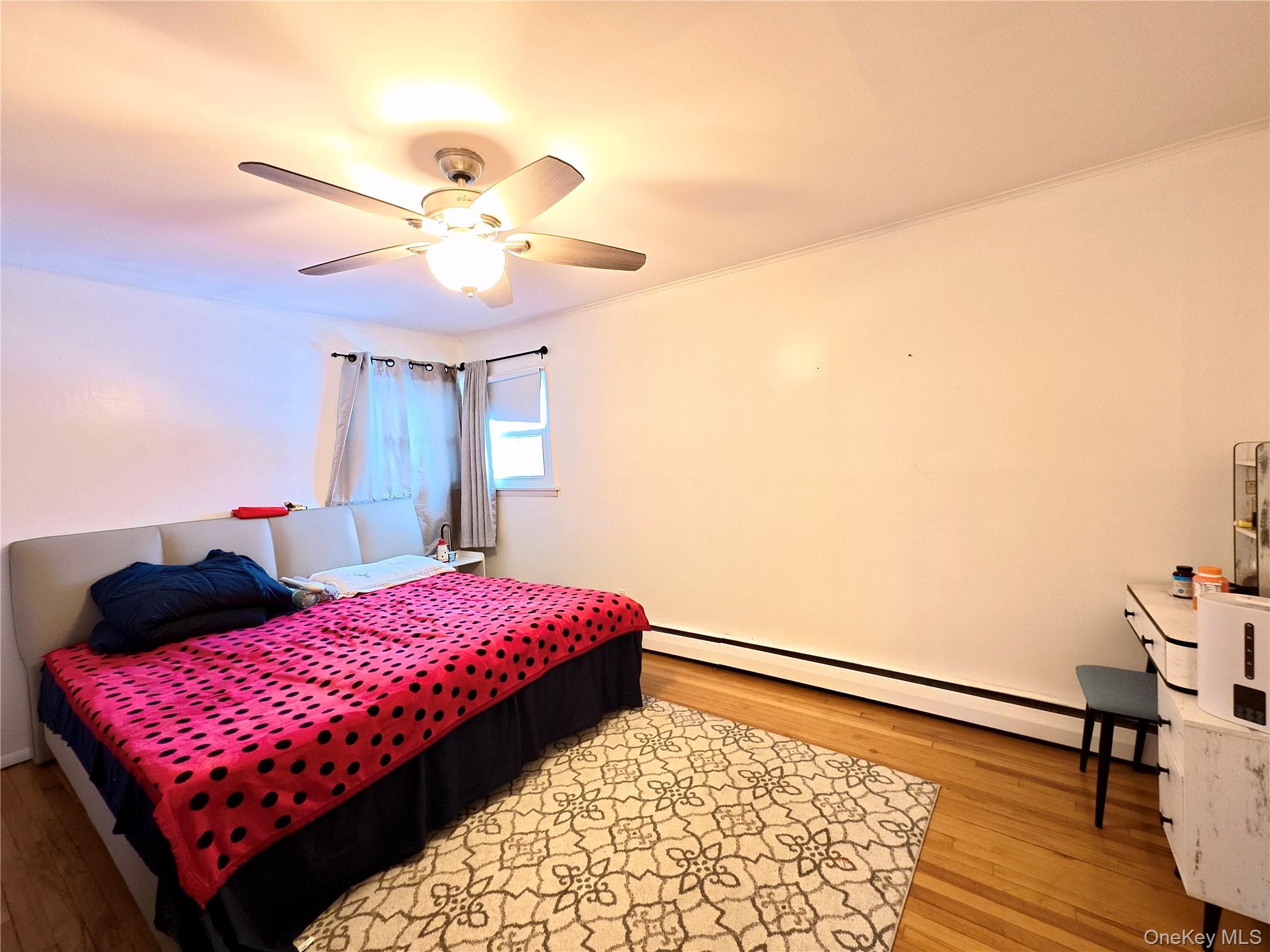 10 Kings Park Road Commack, NY 11725 - Photo 20 of 36