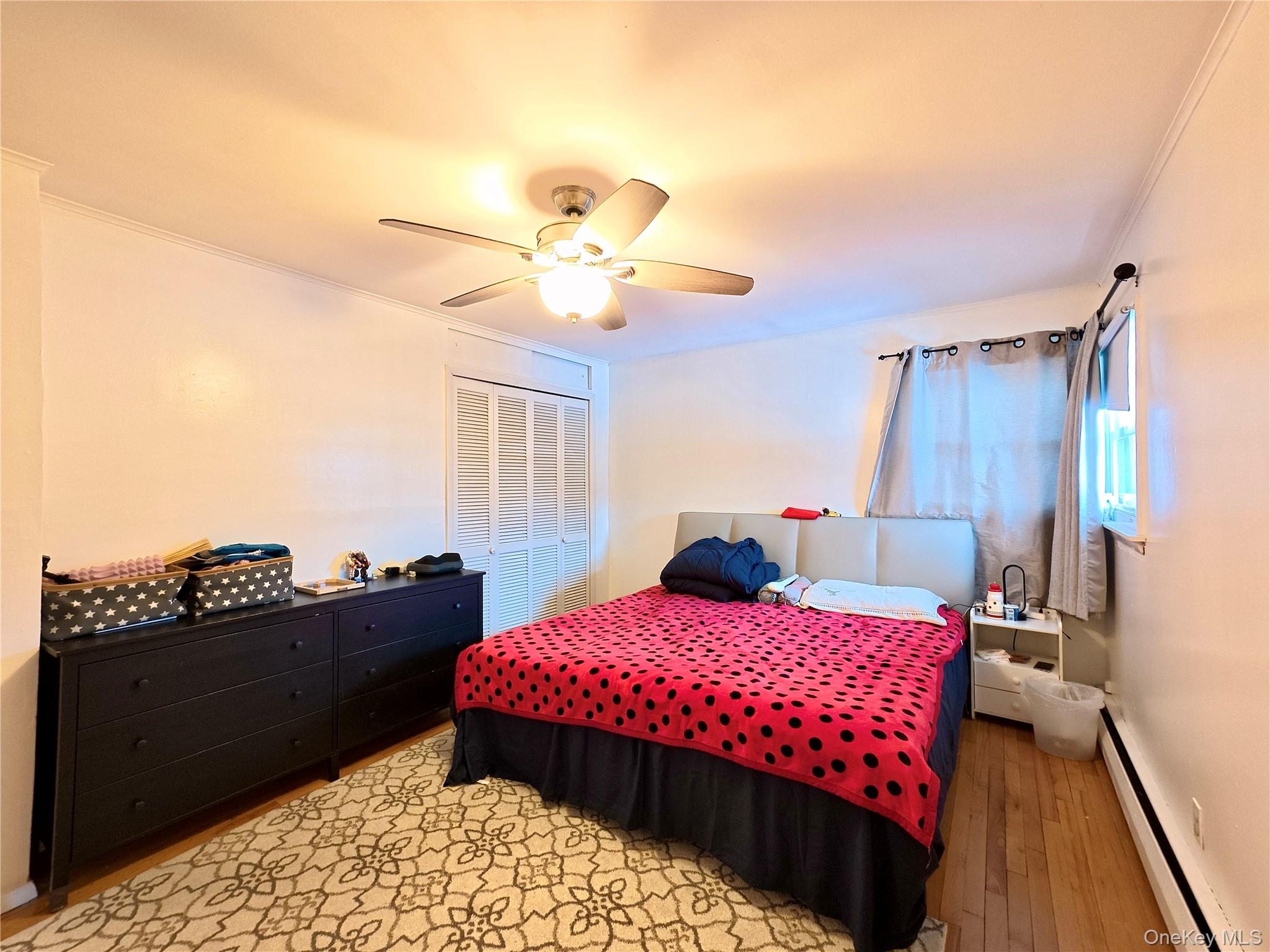 10 Kings Park Road Commack, NY 11725 - Photo 21 of 36