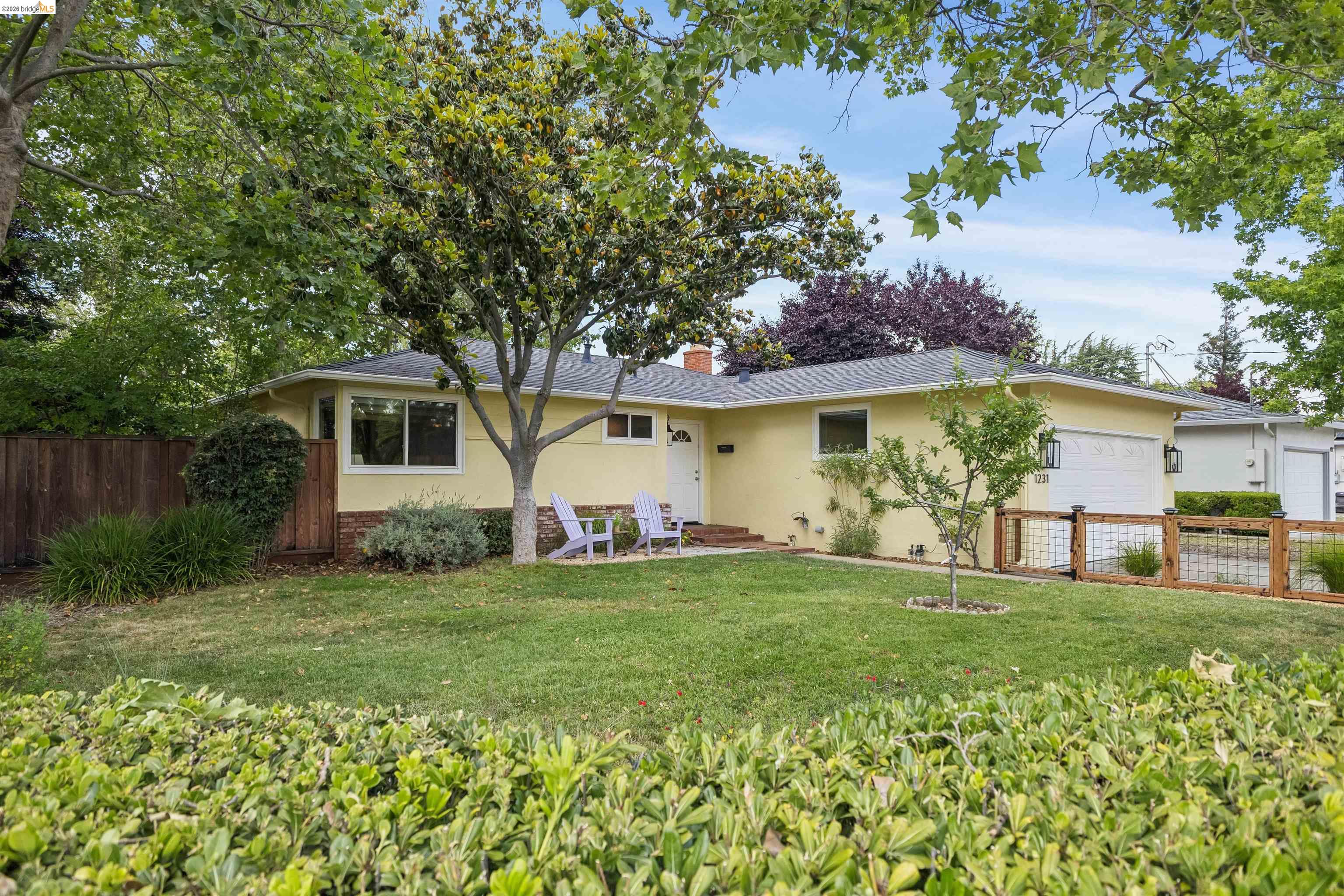 1231 Coventry Road Concord, CA 94518 - Photo 2 of 52