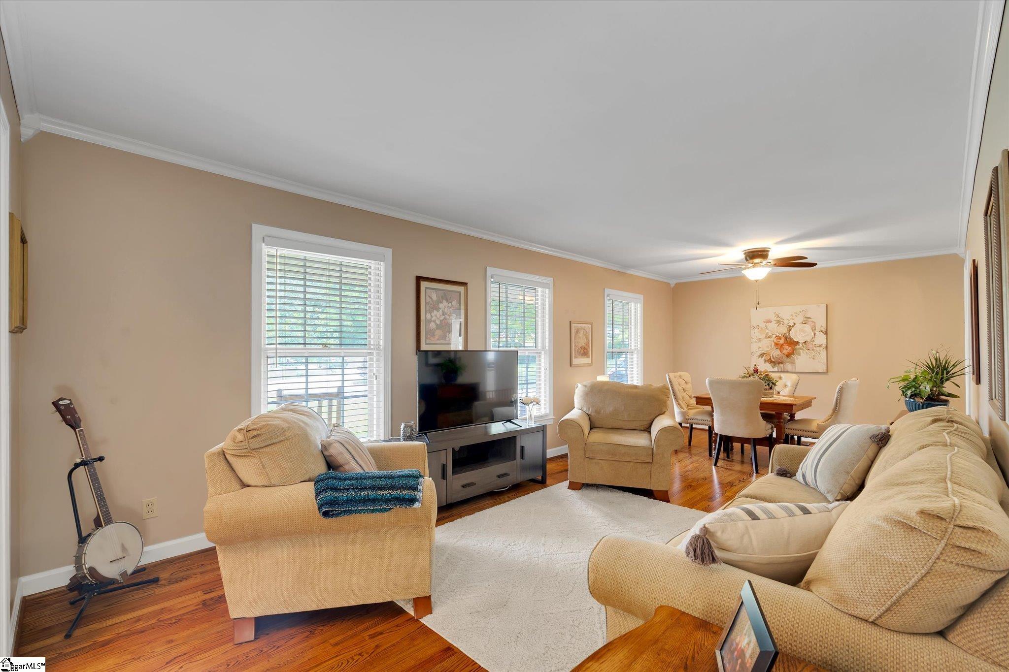 208 Hillandale Road Liberty, SC 29657 - Photo 6 of 35 Gallery Image 6