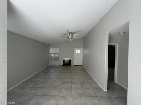 $1,950 | 8417 Granite Peak Court, Las Vegas, NV 89145
