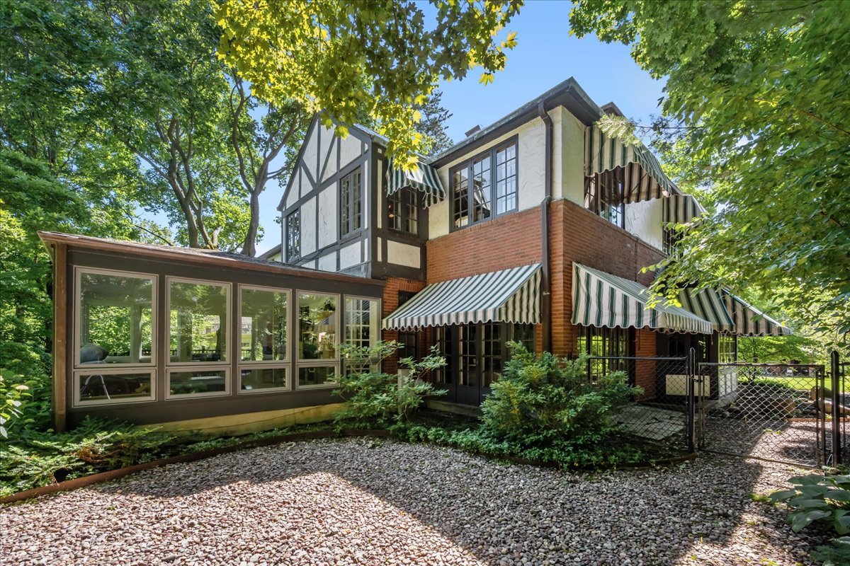 1620 Ravine Terrace Highland Park, IL 60035 - Photo 11 of 24