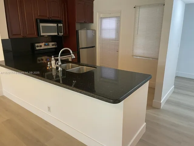 $269,000 | 608 Northeast 2nd Street, Unit 133, Dania Beach, FL 33004
