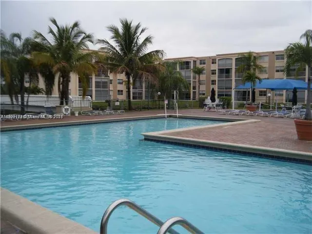 $269,000 | 608 Northeast 2nd Street, Unit 133, Dania Beach, FL 33004