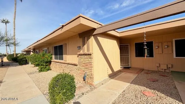 $179,500 | 13885 North 111th Avenue, Sun City, AZ 85351