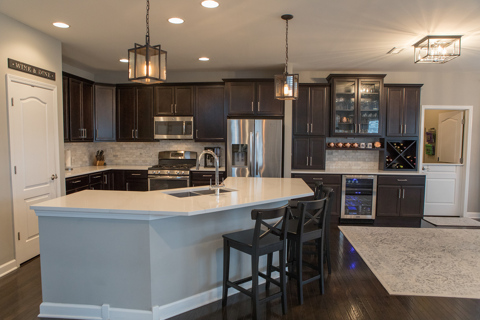5718 Oak Ridge Way Lisle, IL 60532 - Photo 7 of 29 a kitchen with counter space cabinets and appliances