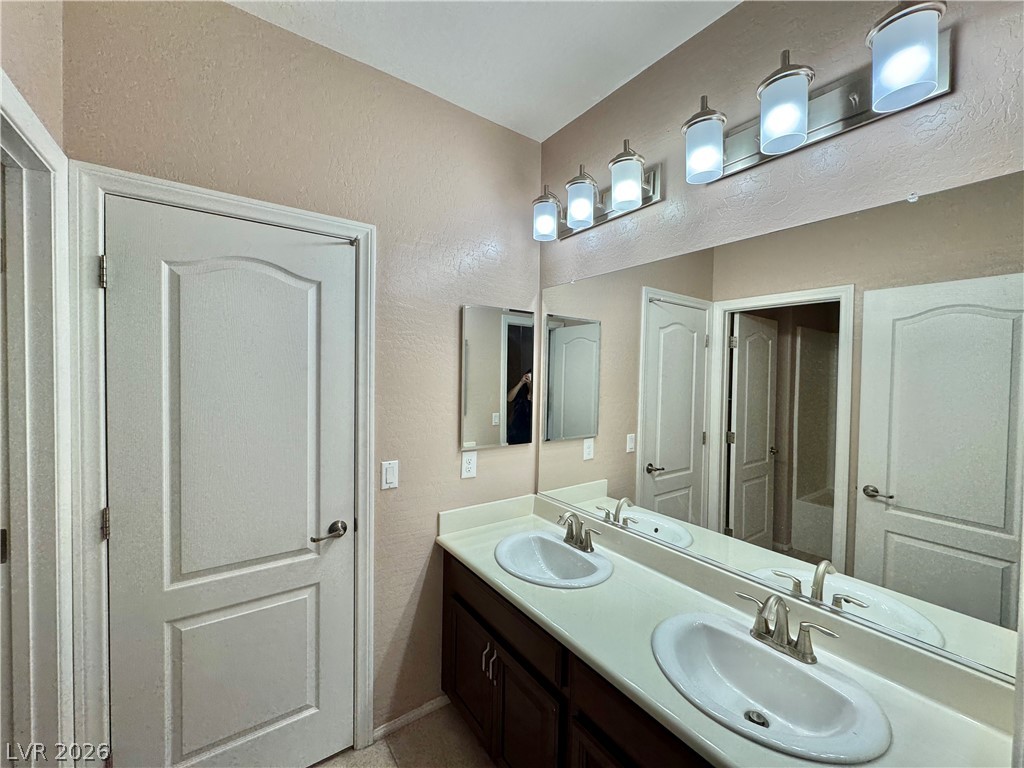 6245 Hambledon Hill Road Las Vegas, NV 89113 - Photo 28 of 46