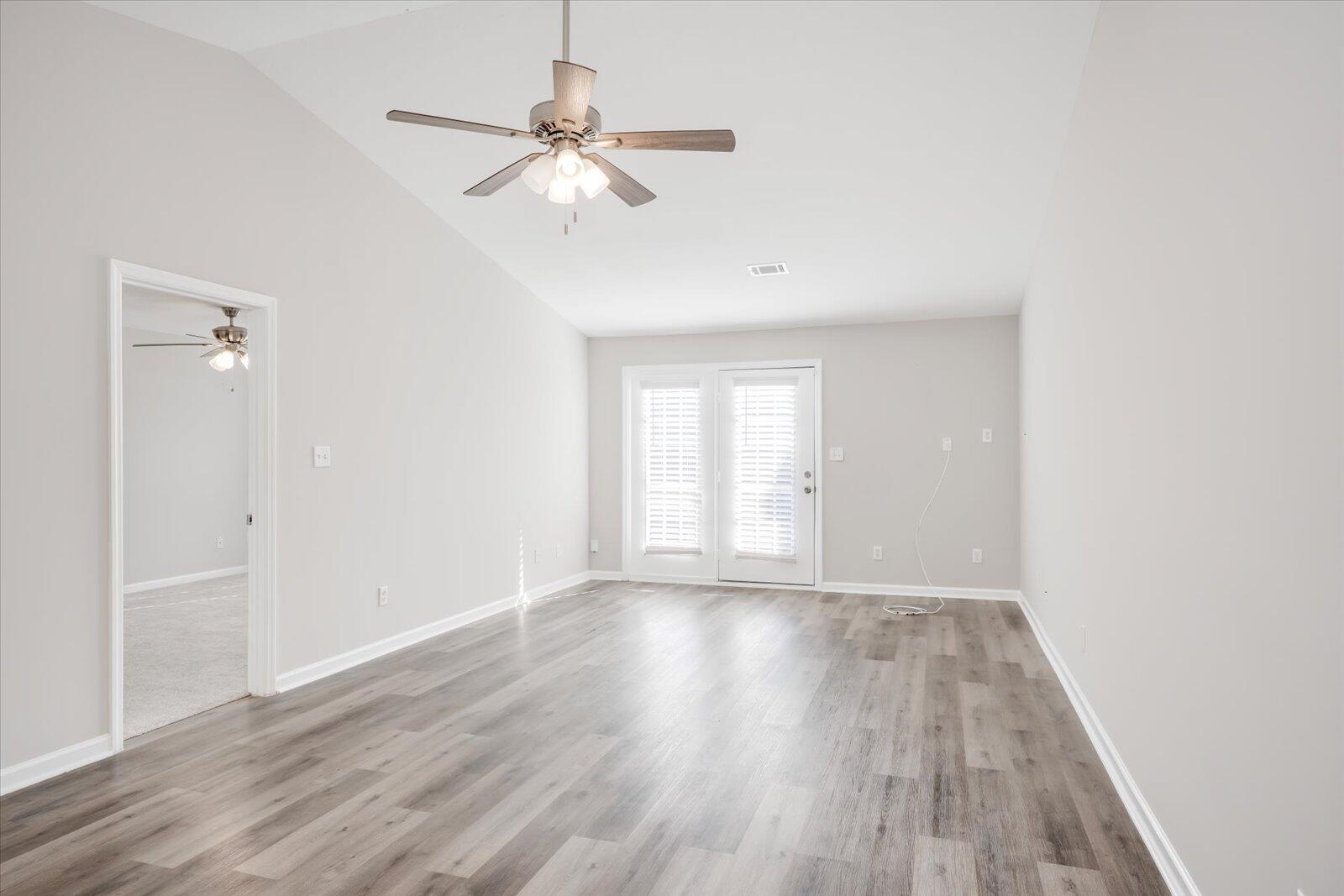 1216 Longpoint Drive Augusta, GA 30906 - Photo 7 of 20 07-007-