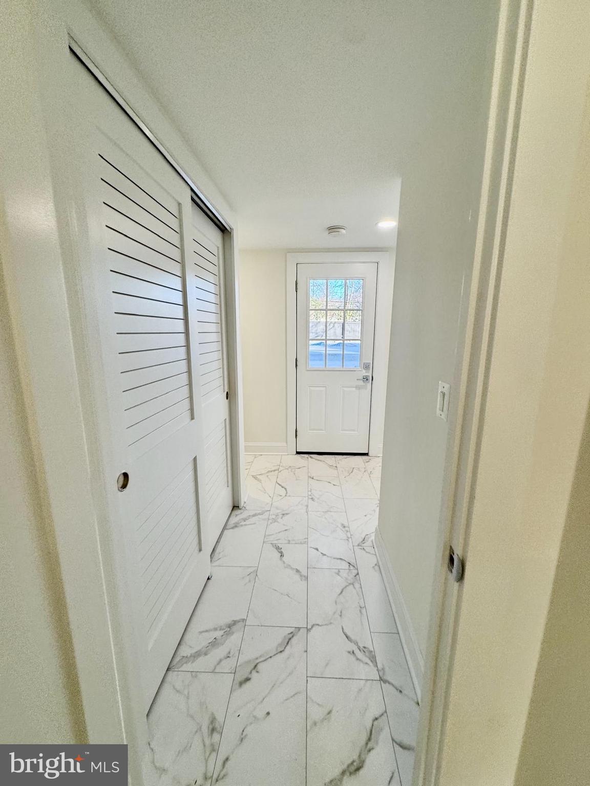 7023 Dolphin Road Lanham, MD 20706 - Photo 29 of 47 a view of a hallway
