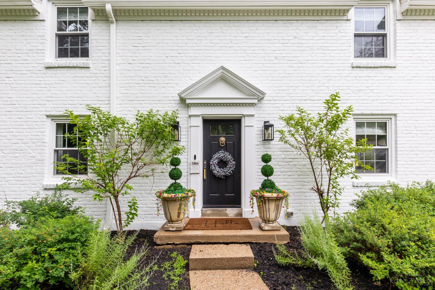 6550 Drake Road Cincinnati, OH 45243 - Photo 2 of 82 Gallery Image 2