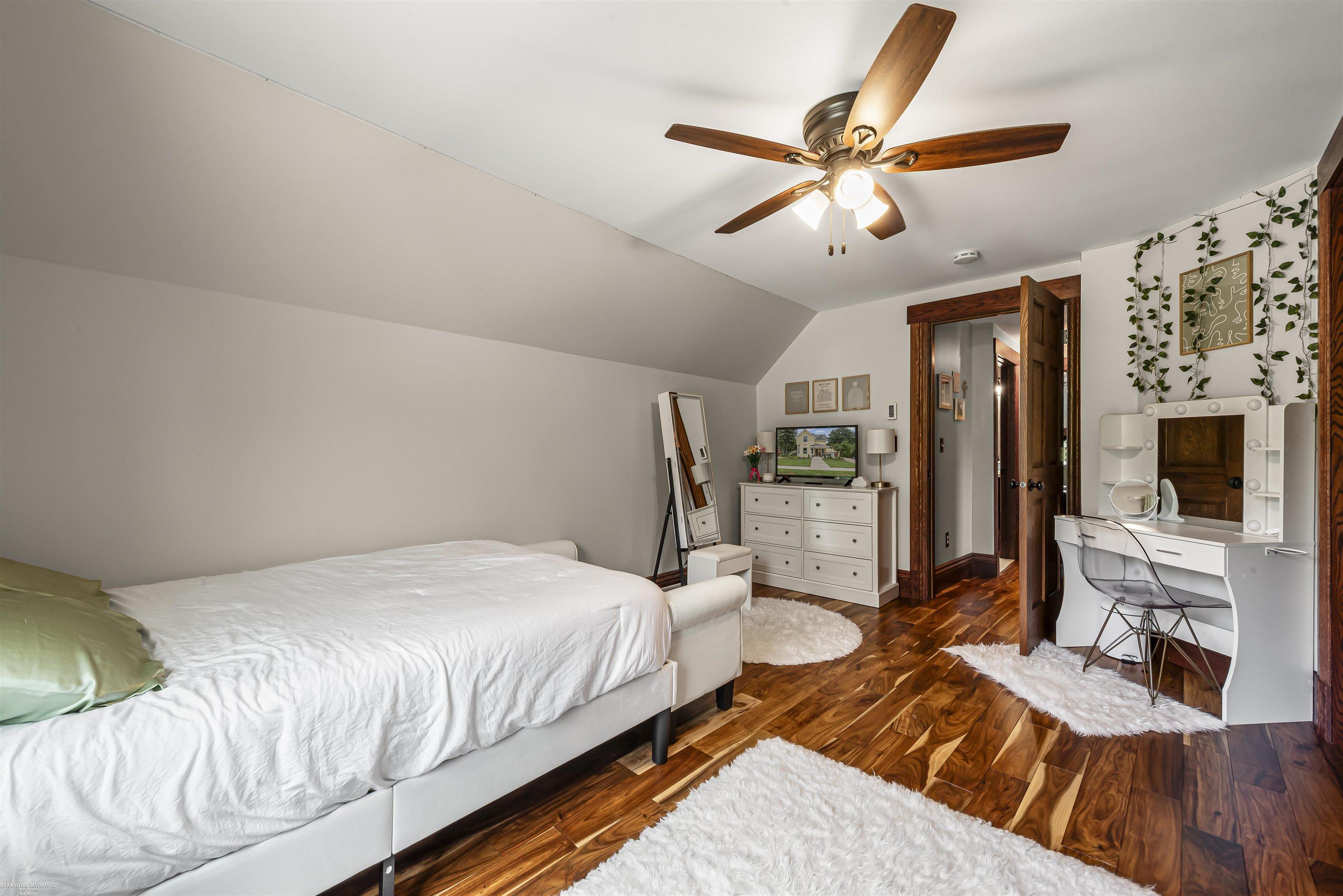 280 Prospect Street Romeo, MI 48065 - Photo 24 of 54 50185272-7cbc11db-202c-48f2-a2ec-6fb0bfd60a13.JPG