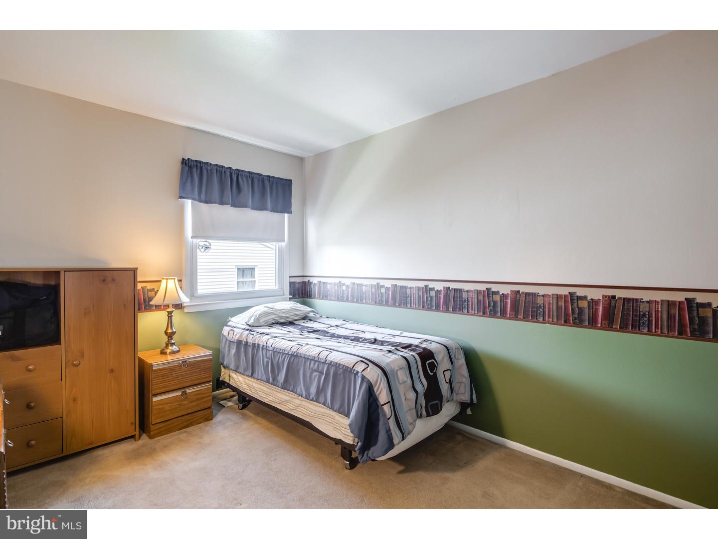 3829 Red Lion Road Philadelphia, PA 19114 - Photo 20 of 25 Bedroom