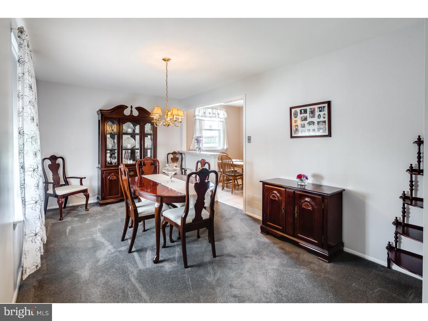 3829 Red Lion Road Philadelphia, PA 19114 - Photo 7 of 25 Dining Room