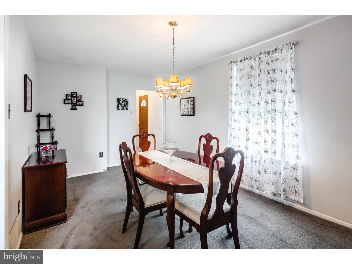 3829 Red Lion Road Philadelphia, PA 19114 - Photo 8 of 25 Dining Room