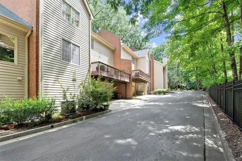 $719,000 | 40 Ivy Chase Northeast, Atlanta, GA 30342