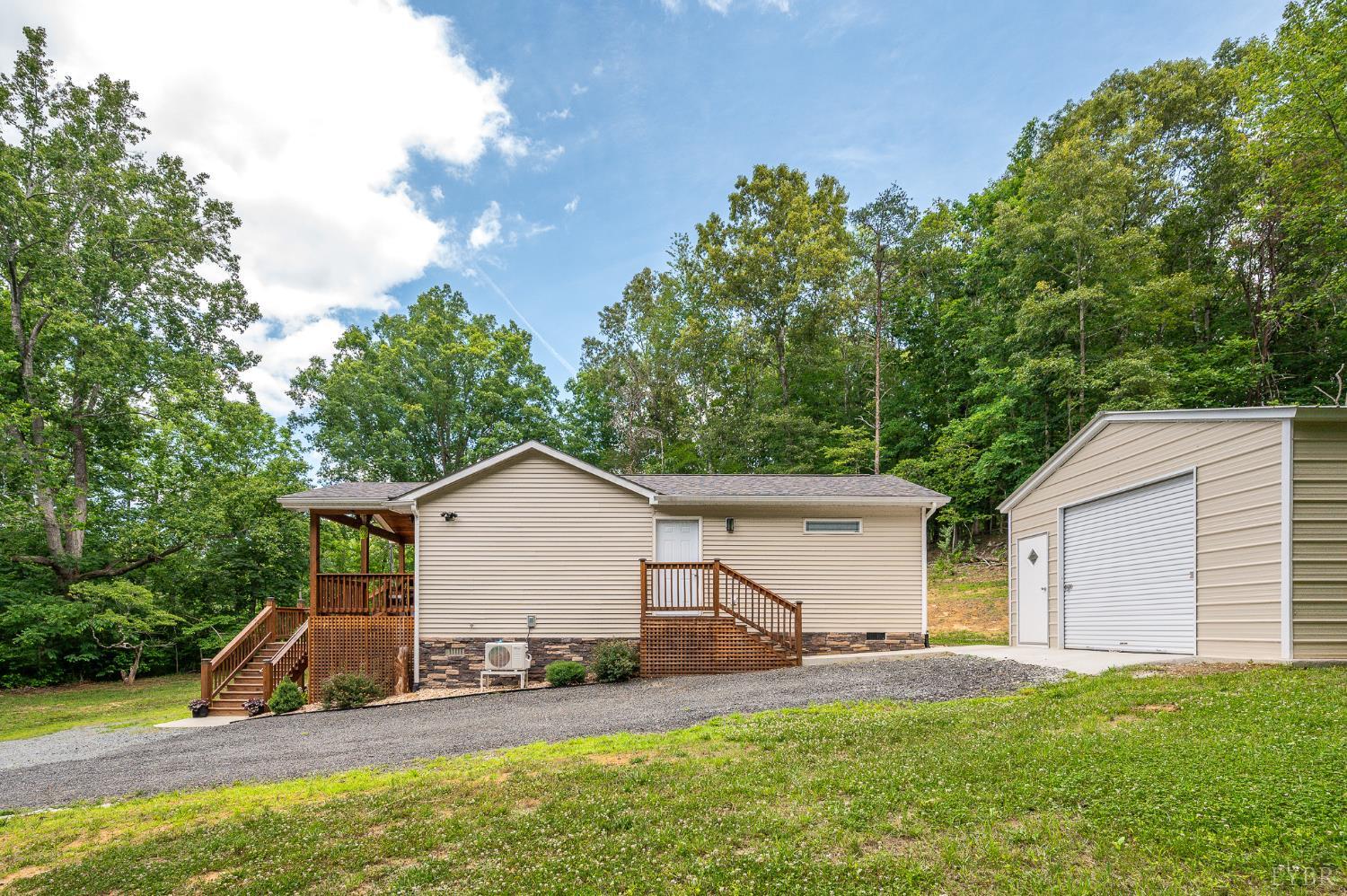 11767 James River Road Shipman, VA 22971 - Photo 32 of 42