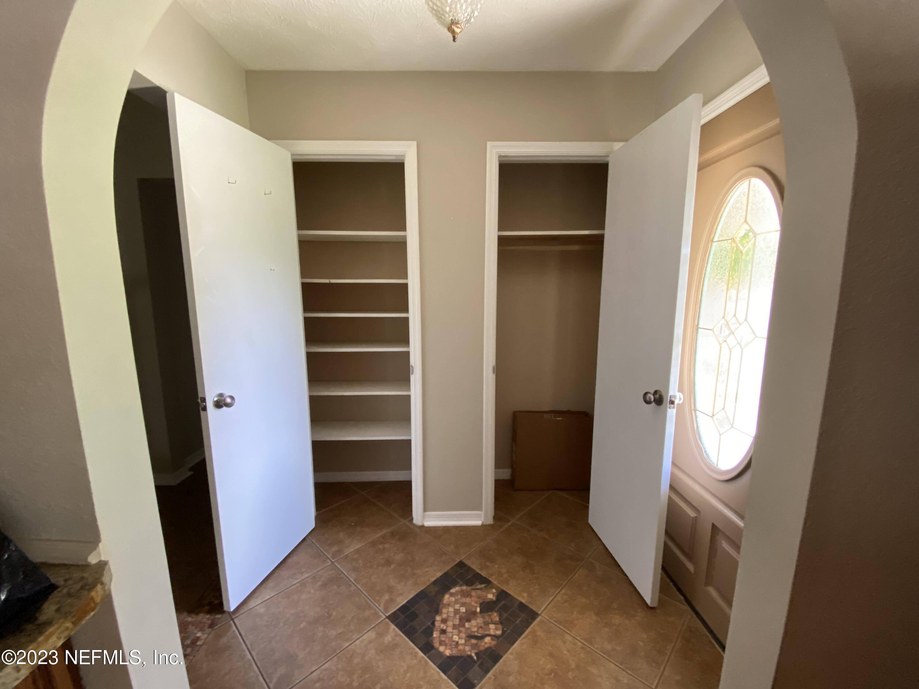 10679 Hampton Road Jacksonville, FL 32257 - Photo 9 of 24 IMG_2533