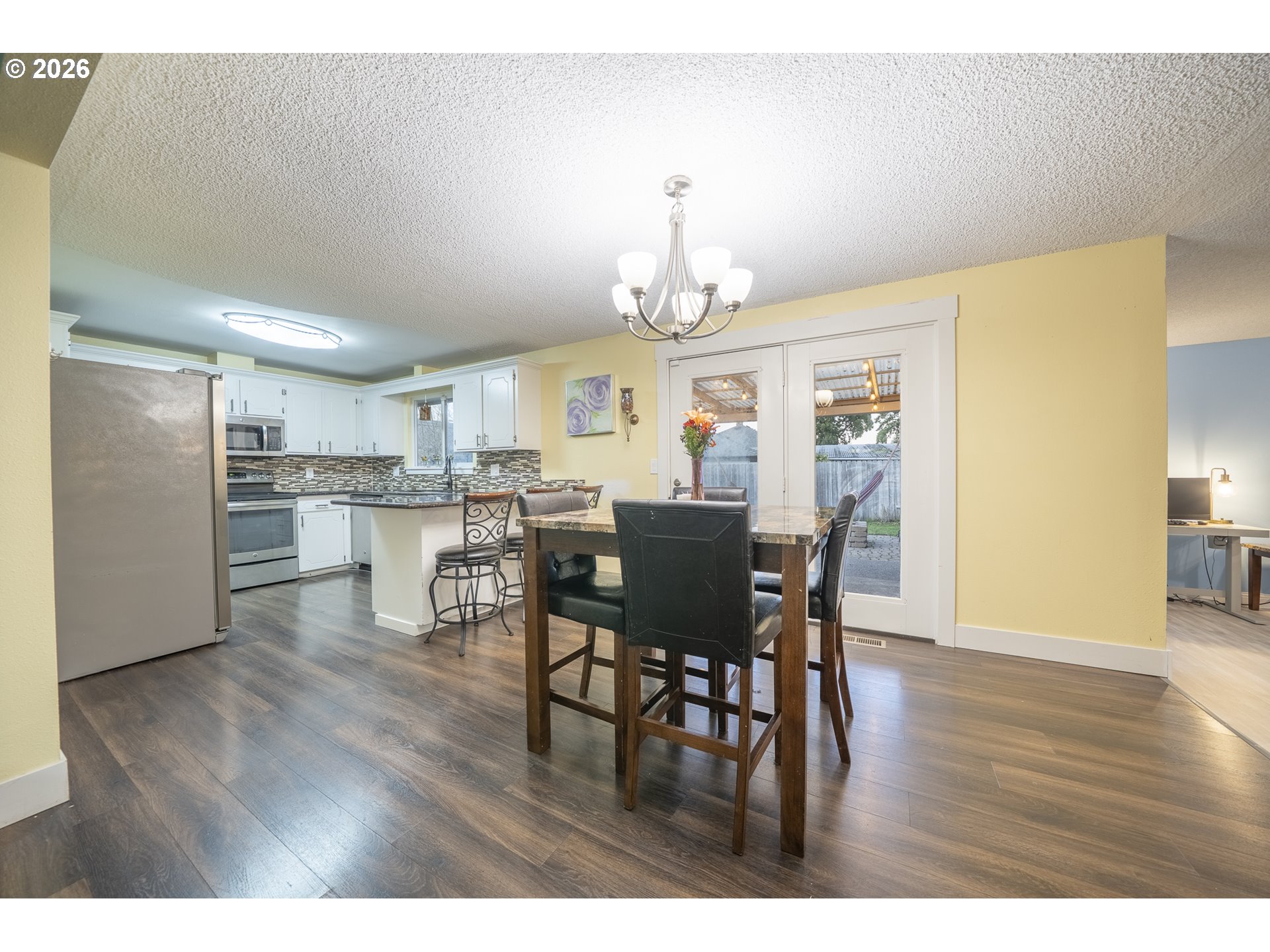 821 Johnson Street Woodburn, OR 97071 - Photo 13 of 39