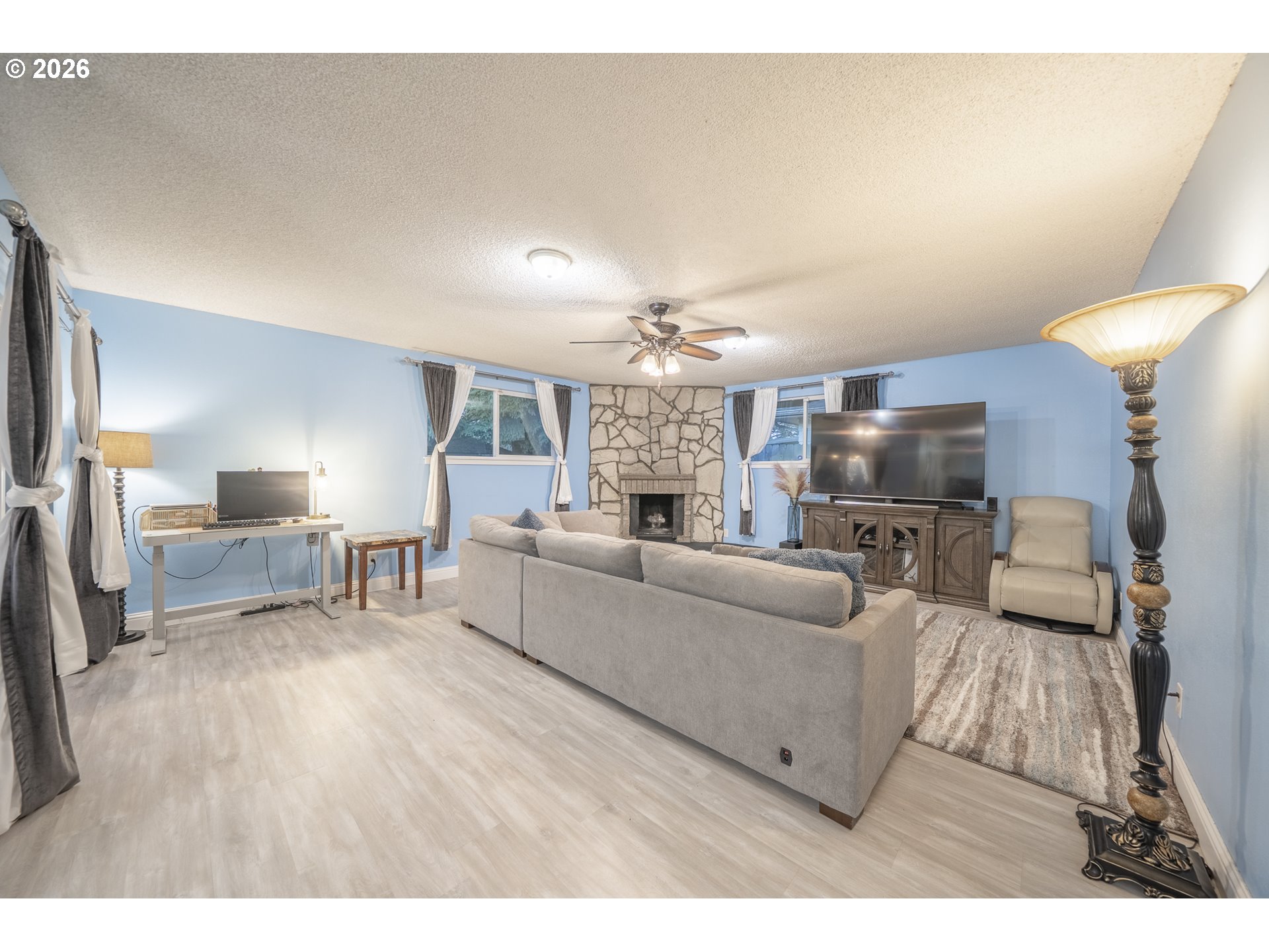 821 Johnson Street Woodburn, OR 97071 - Photo 17 of 39