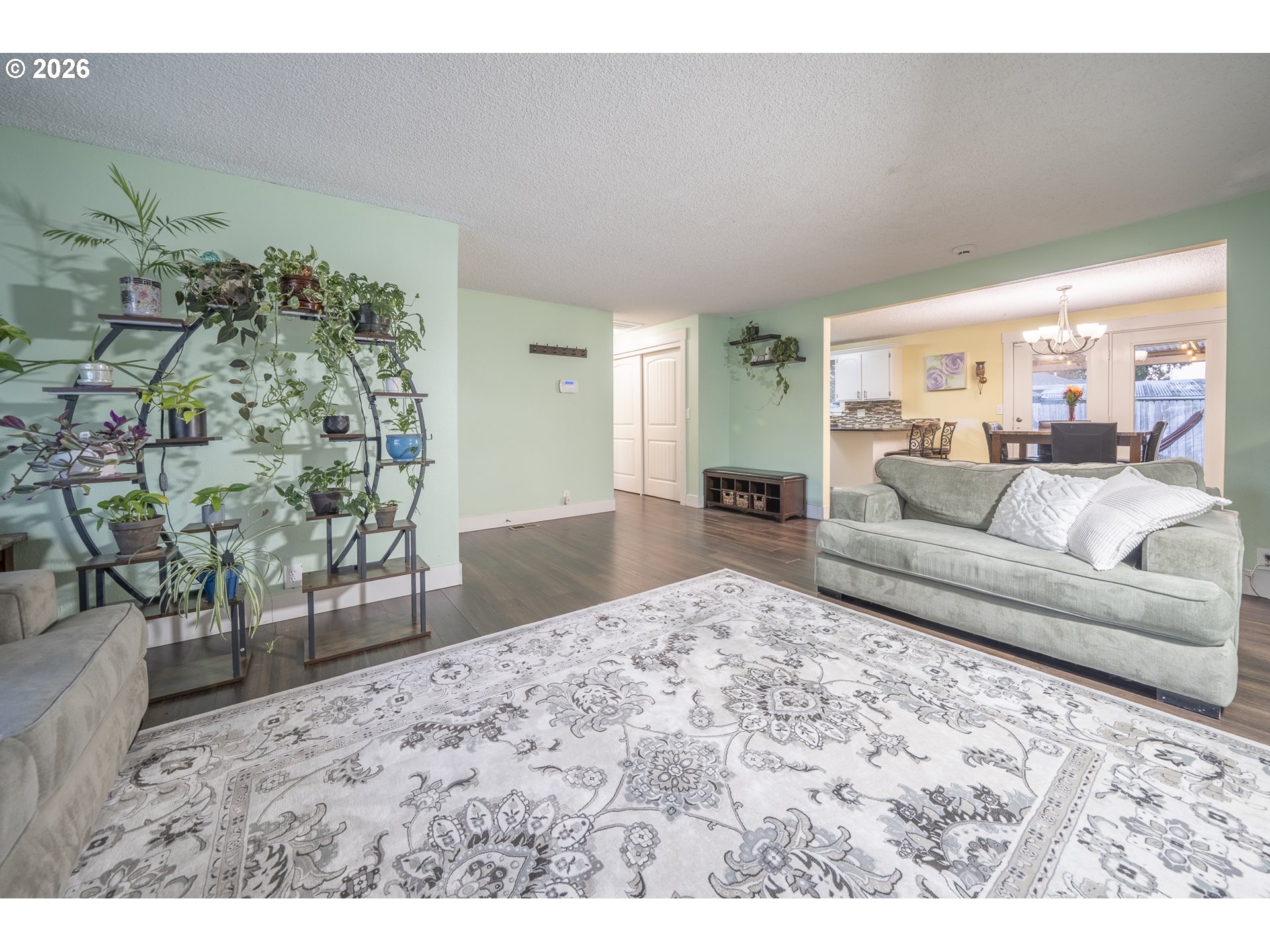 821 Johnson Street Woodburn, OR 97071 - Photo 7 of 39