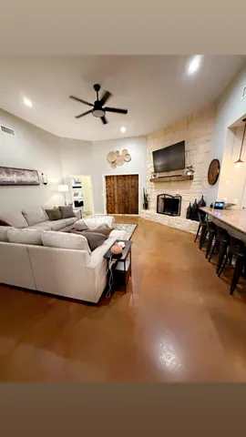 $425,000 | 121 Floyd Avenue, Dumas, TX 79029