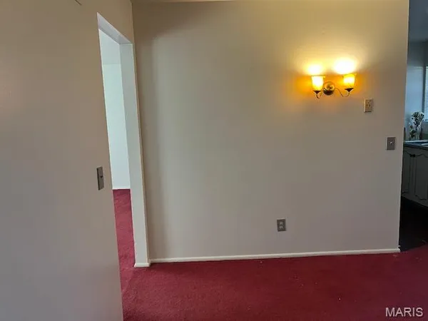 $75,000 | 6683 Parker Road, Unit B, Florissant, MO 63033