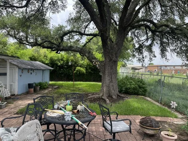 $239,999 | 158 West Drexel Avenue, San Antonio, TX 78210